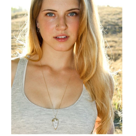 Crystal Arrowhead Necklace - Picture 2 of 2